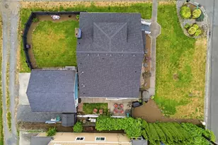 8903 3rd Ave NW, Seattle, WA 98117 - Photo 37