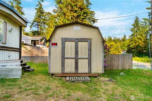 590 Ocean View Dr, Oak Harbor, WA 98277 - Photo 33