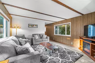 590 Ocean View Dr, Oak Harbor, WA 98277 - Photo 17