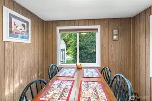 590 Ocean View Dr, Oak Harbor, WA 98277 - Photo 9