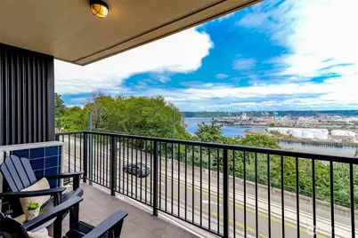 525 Broadway #302, Tacoma, WA 98402 - Photo 7