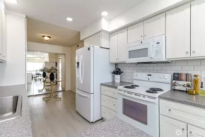 525 Broadway #302, Tacoma, WA 98402 - Photo 15