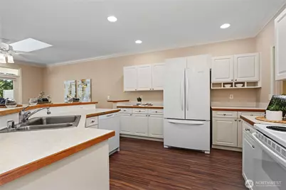 8819 69th Court St SW, Lakewood, WA 98498 - Photo 7