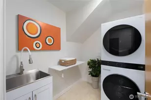 8625 30th Ave SW, Seattle, WA 98126 - Photo 23