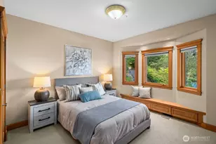 454 West LK Sammamish Pkwy NE, Bellevue, WA 98008 - Photo 17