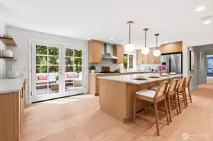 13555 NE 54th Pl, Bellevue, WA 98005 - Photo 9
