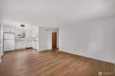 475 Houser Way S #A & B, Renton, WA 98057 - Photo 13