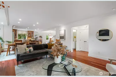 525 27th Avenue, Seattle, WA 98122 - Photo 5