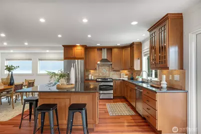 525 27th Avenue, Seattle, WA 98122 - Photo 11