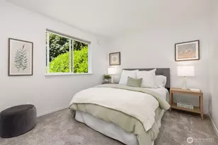 633 Klickitat Pl NE, Bainbridge Island, WA 98110 - Photo 31