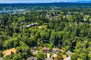 633 Klickitat Pl NE, Bainbridge Island, WA 98110 - Photo 35