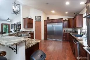 6517 12th St E, Fife, WA 98424 - Photo 9