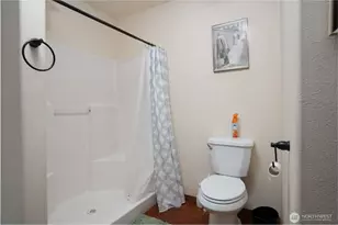 6517 12th St E, Fife, WA 98424 - Photo 19