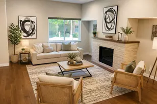 1058 Cabin Creek Ln SW, Issaquah, WA 98027 - Photo 3