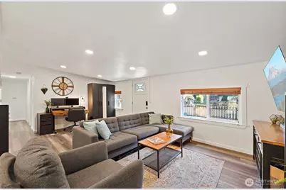 9522 203rd Avenue E, Bonney Lake, WA 98391 - Photo 5