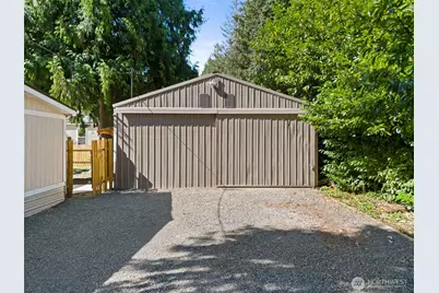 9522 203rd Avenue E, Bonney Lake, WA 98391 - Photo 31