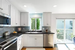 8504 29th Ave NW, Seattle, WA 98117 - Photo 11