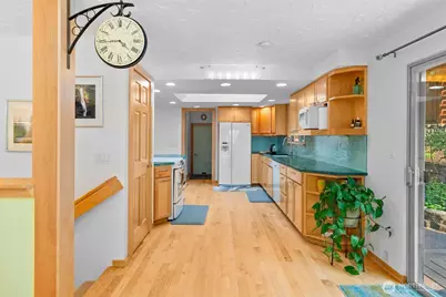 6912 43rd Loop SE, Olympia, WA 98503 - Photo 9