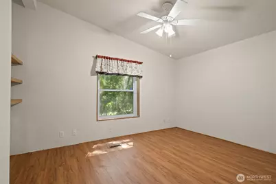 3434 N Mission Rd W, Bremerton, WA 98312 - Photo 25