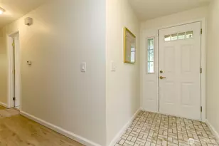 17229 160th Ave SE, Renton, WA 98058 - Photo 5