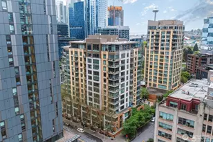 910 Lenora St, Seattle, WA 98121 - Photo 37