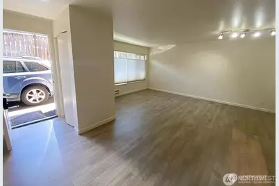 1750 NW 58th Street, Seattle, WA 09107 - Photo 21