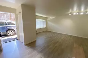 1750 NW 58th St, Seattle, WA 09107 - Photo 21