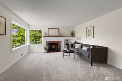 3909 SW Stevens Street, Seattle, WA 98116 - Photo 3