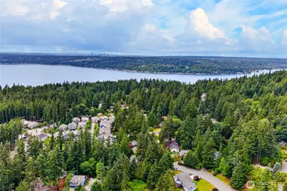 21313 NE 10th Place, Sammamish, WA 98074 - Photo 5