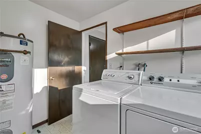 13607 2nd Avenue SW, Seattle, WA 98166 - Photo 15