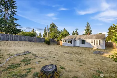 13607 2nd Avenue SW, Seattle, WA 98166 - Photo 17