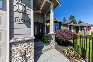 10908 24th Dr SE, Everett, WA 98208 - Photo 3