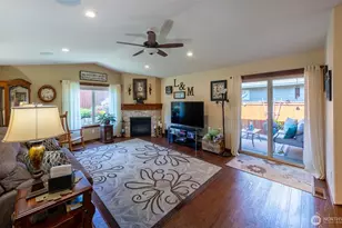 10908 24th Dr SE, Everett, WA 98208 - Photo 15