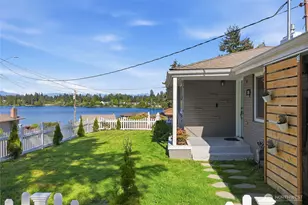 1216 118th Pl SE, Everett, WA 98208 - Photo 1