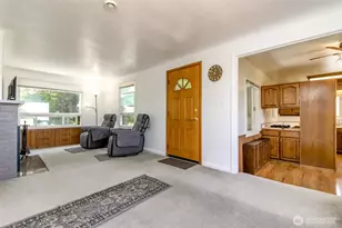 10082 Des Moines Memorial Dr S, Seattle, WA 98168 - Photo 9