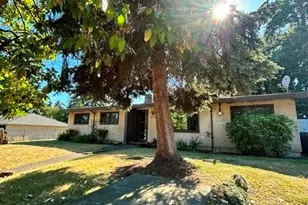 20119 14th Ave S, SeaTac, WA 98198 - Photo 1