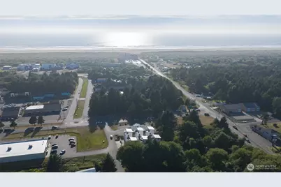 890 Magellan Avenue #1, Ocean Shores, WA 98569 - Photo 3