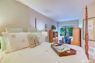 538 241st Ln SE, Sammamish, WA 98074 - Photo 17