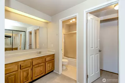 8408 18th Avenue W #2-201, Everett, WA 98204 - Photo 9