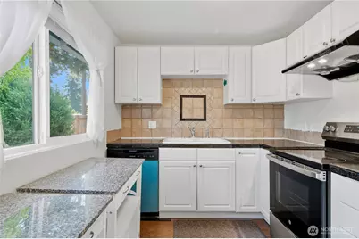 1344 NE 164th Place, Bellevue, WA 98008 - Photo 9