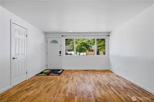 1344 NE 164th Pl, Bellevue, WA 98008 - Photo 5