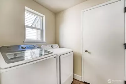 23419 23rd Avenue S, Des Moines, WA 98198 - Photo 27
