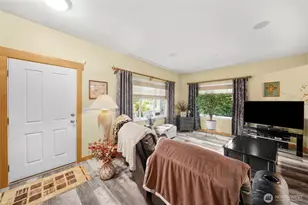 6033 Delaware Ave SE, Lacey, WA 98513 - Photo 5
