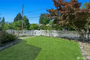 8538 Ashworth Ave N, Seattle, WA 98103 - Photo 35