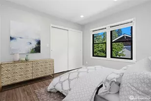 8538 Ashworth Ave N, Seattle, WA 98103 - Photo 15