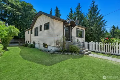 8538 Ashworth Avenue N, Seattle, WA 98103 - Photo 33