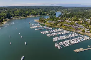 141 Parfitt Way SW, Bainbridge Island, WA 98110 - Photo 9