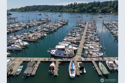 141 Parfitt Way SW #M-10, Bainbridge Island, WA 98110 - Photo 3