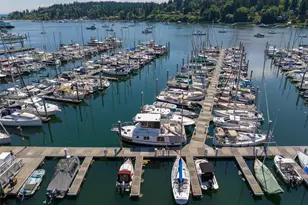141 Parfitt Way SW, Bainbridge Island, WA 98110 - Photo 3