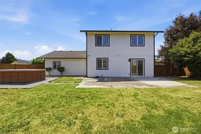 317 Icey Street SW, Orting, WA 98360 - Photo 23